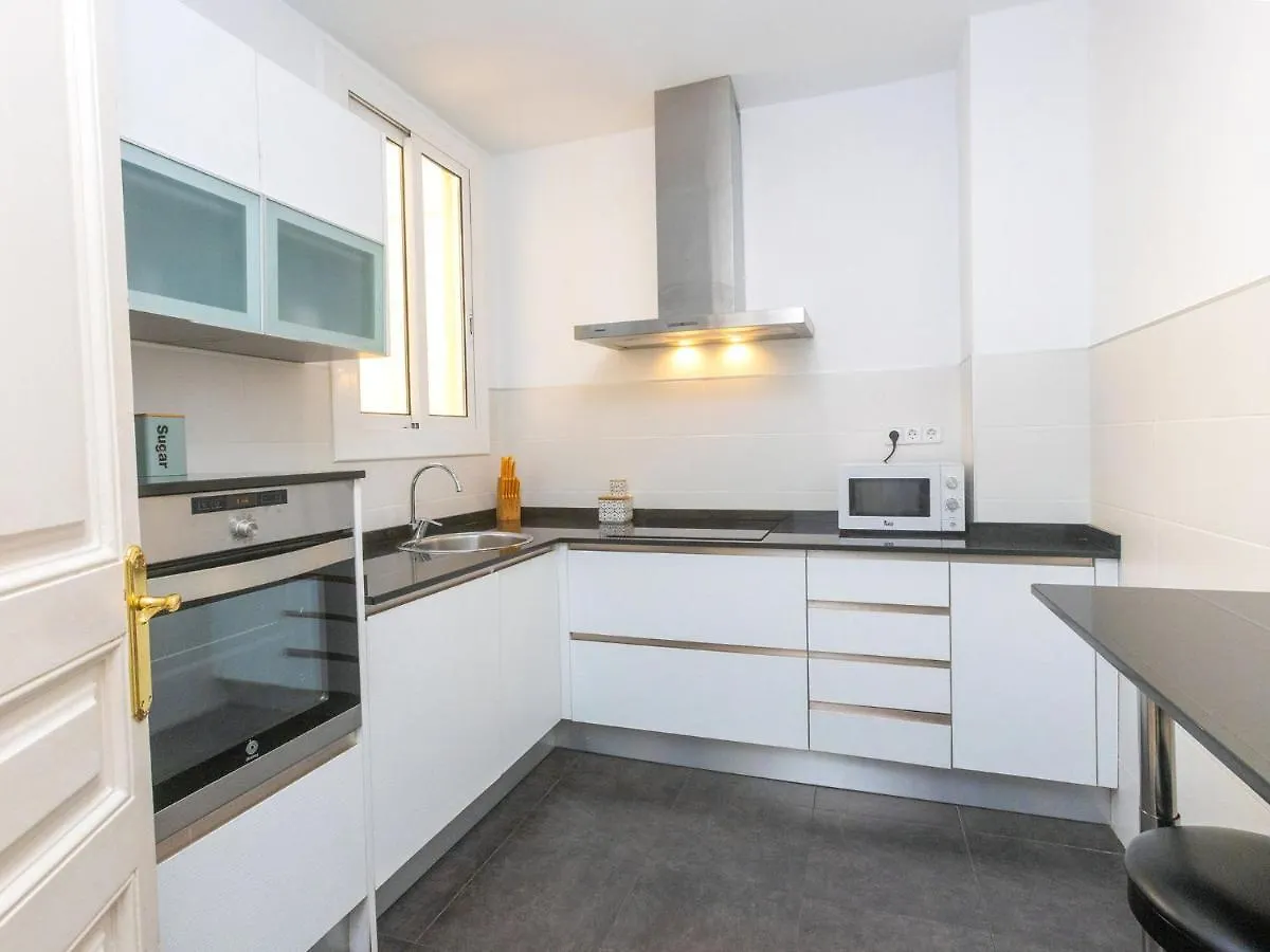 Apartment Eix-Dret-Roger De Lluria-Valencia By Interhome  Barcelona