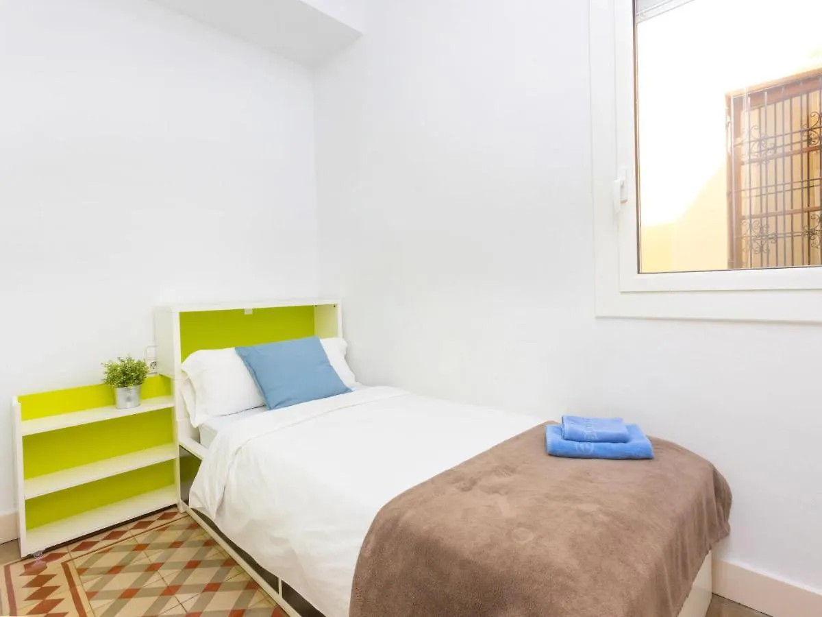 Apartment Eix-Dret-Roger De Lluria-Valencia By Interhome