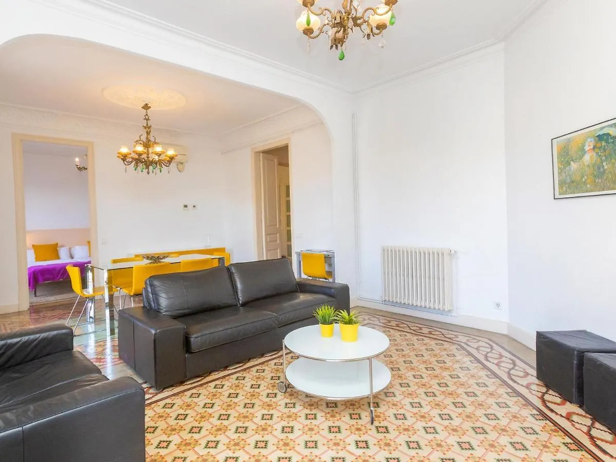 Apartment Eix-Dret-Roger De Lluria-Valencia By Interhome 0*, Barcelona