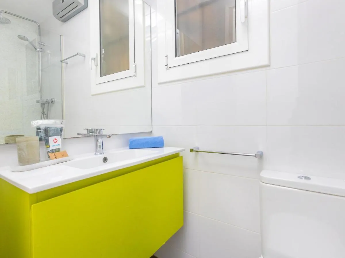 Apartment Eix-Dret-Roger De Lluria-Valencia By Interhome  Barcelona